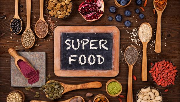 Superfoods, διατροφικοί θησαυροί, ή μήπως όχι;